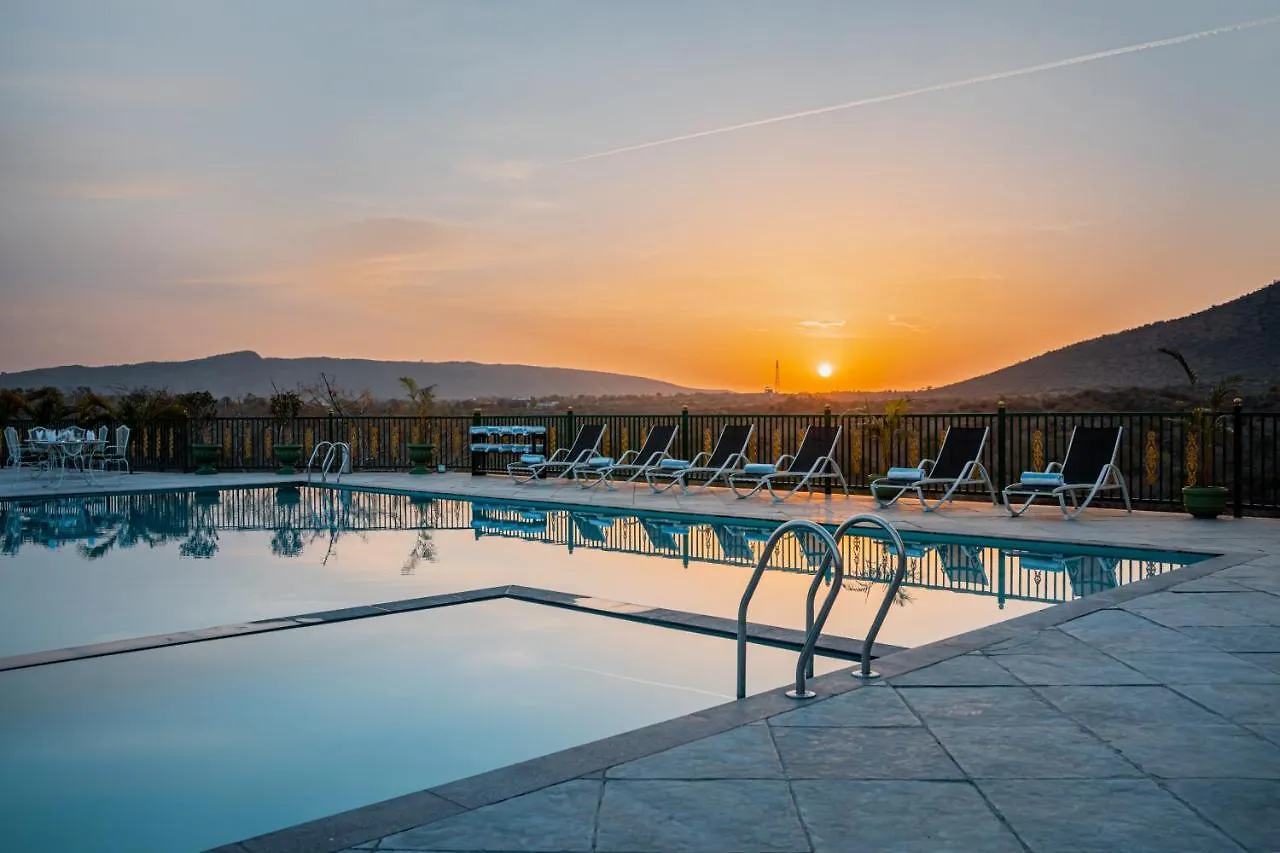 *****  Tree Of Life Vantara Resort & Spa Udaipur India