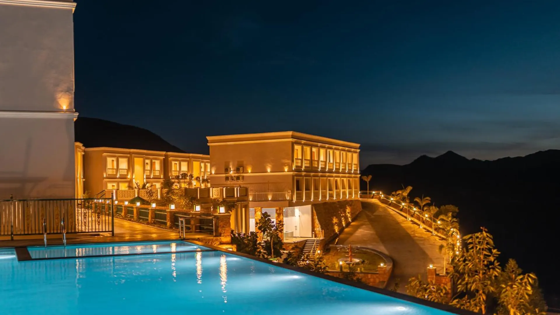 Tree Of Life Vantara Resort & Spa Udaipur India